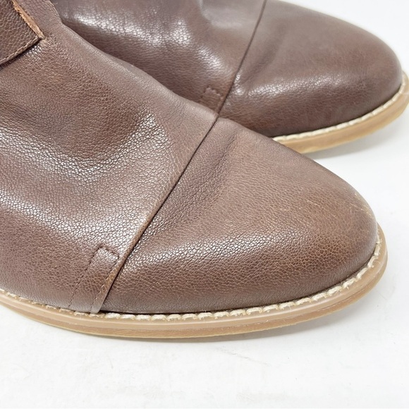 NINE WEST Women’s Brown Leather WATERLOO Buckle Closure Open Side Booties 8.5 - Picture 3 of 12